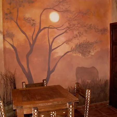 The Gomera Lounge *