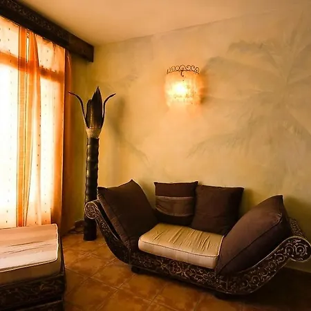 The Gomera Lounge *